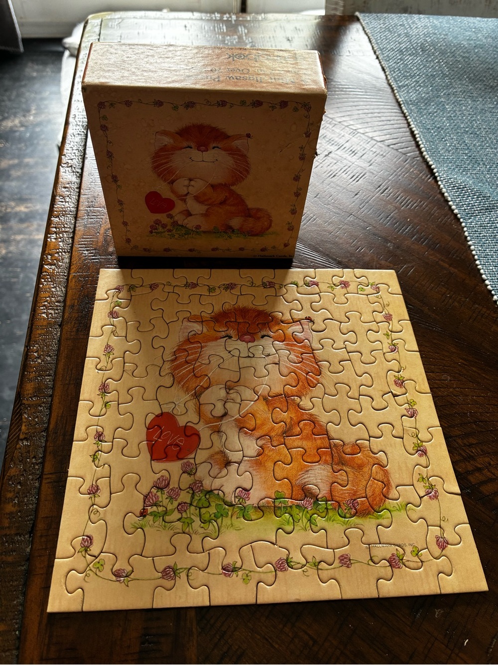 Vintage 1980  Hallmark 7" Mini Puzzle "Smitten Kitten" PZL7177 Complete